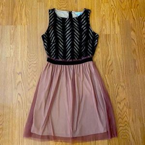 Juniors Speechless Black Mauve sleeveless dress 3